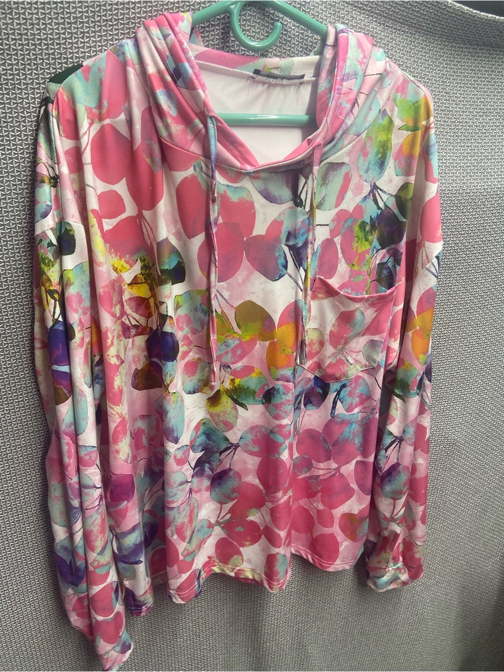 Lily 4x Hoodie Women's Floral Watercolor Pullover Hoodie - Pink